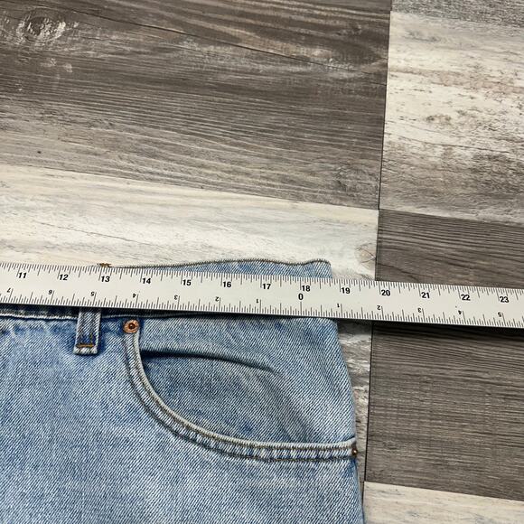 Vintage 90s Levis 550 Light Wash Blue Mens 38x32 Relaxed Taper Jeans Red Tab USA - Picture 7 of 12